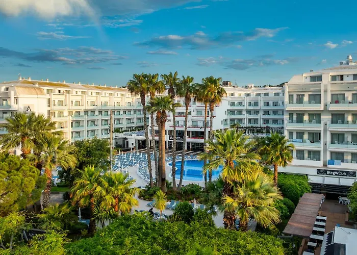 Hôtel accueillant les animaux: Aqua Hotel Aquamarina & Spa